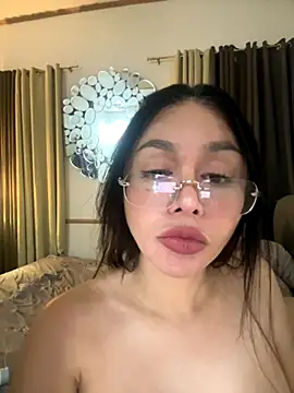 Snapshot of Monstercockgoddessx chatting on October 2025 05:31:01 AM Monstercockgoddessx online show from October 2025 05:31:01 AM