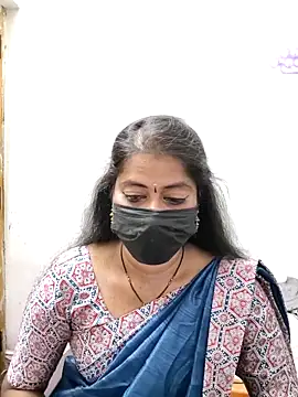 tamil Sigappu Roja online show from March 2026 01:09:02 AM