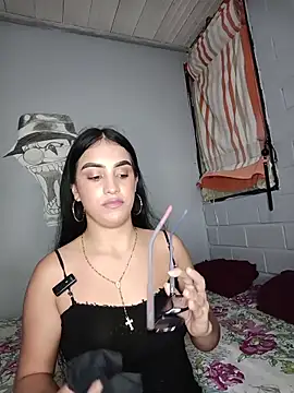 Bigtiti01 online show from June 2026 12:52:02 AM