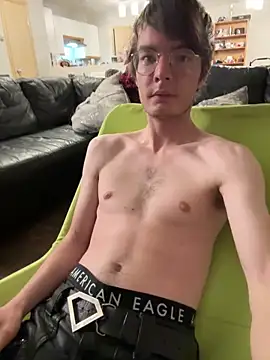 Snapshot of Hungboxer69 chatting on November 2025 03:20:01 AM Hungboxer69 online show from November 2025 03:20:01 AM