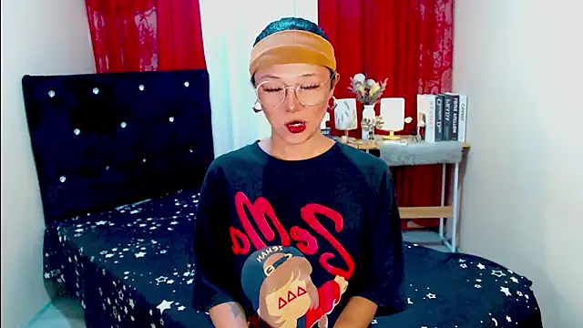 fantasticsophia69 online show from January 2026 07:26:01 AM