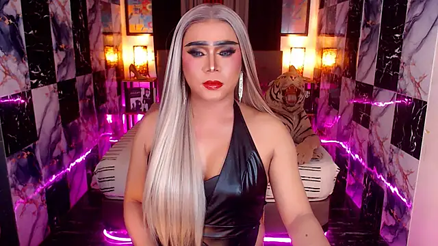 Seductivemeganxx online show from December 2025 06:03:01 AM