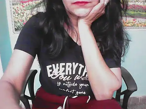 Snapshot of Lovely_bhabhi143 chatting on February 2026 06:15:01 AM Lovely bhabhi143 online show from February 2026 06:15:01 AM