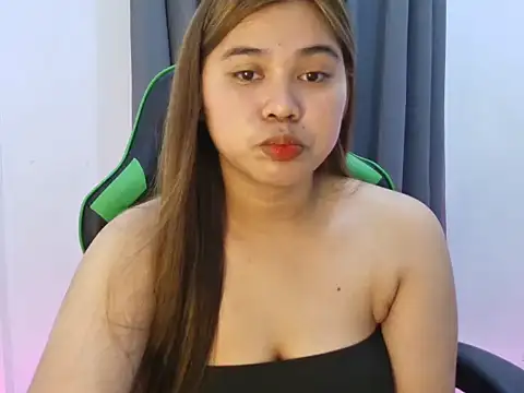 Snapshot of imogen_x chatting on September 2025 04:27:01 PM imogen x online show from September 2025 04:27:01 PM