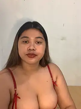 Snapshot of imogen_x chatting on April 2026 04:25:01 PM imogen x online show from April 2026 04:25:01 PM