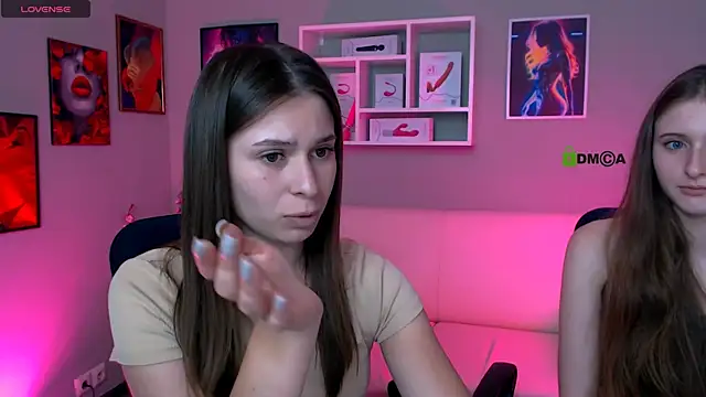 nekky mouse online show from September 2025 07:51:02 PM