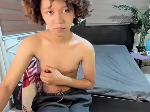 9INCHESHARDCOCK online show from March 2026 10:37:02 AM