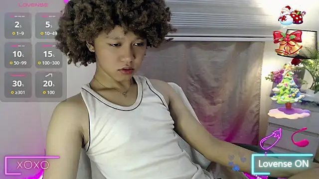 Snapshot of 9INCHESHARDCOCK chatting on November 2025 04:56:02 AM 9INCHESHARDCOCK online show from November 2025 04:56:02 AM