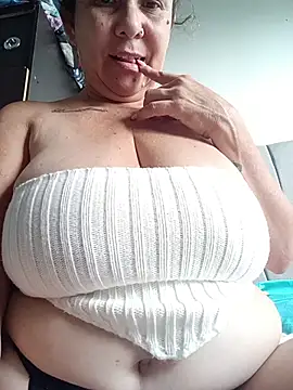 SinisterBabe online show from November 2025 12:30:01 PM