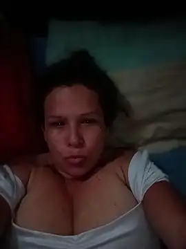 Snapshot of SinisterBabe chatting on May 2026 12:00:02 PM SinisterBabe online show from May 2026 12:00:02 PM