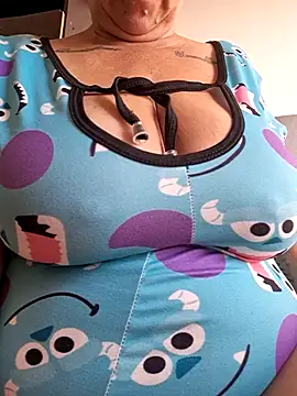 SinisterBabe online show from October 2025 01:22:02 PM