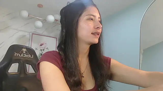 Snapshot of victoria_hernandez_t_ chatting on July 2026 01:17:02 PM victoria hernandez t online show from July 2026 01:17:02 PM