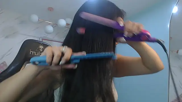 Snapshot of victoria_hernandez_t_ chatting on April 2026 12:56:01 PM victoria hernandez t online show from April 2026 12:56:01 PM