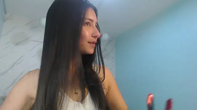 Snapshot of victoria_hernandez_t_ chatting on July 2026 01:44:01 PM victoria hernandez t online show from July 2026 01:44:01 PM