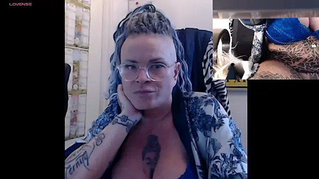 Snapshot of DarkDomina chatting on February 2026 12:05:01 PM DarkDomina online show from February 2026 12:05:01 PM