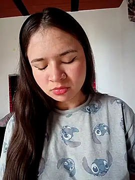 Isa Acosta online show from October 2025 02:27:02 PM