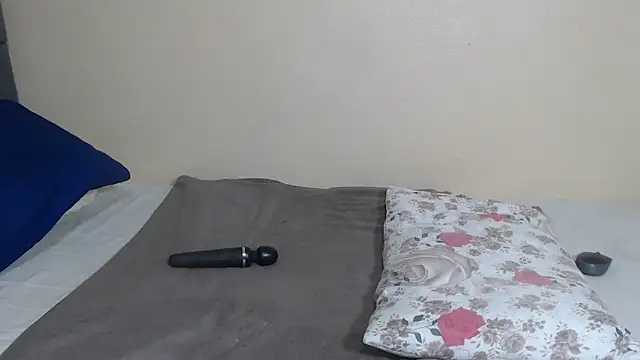 Snapshot of AfricanPopi chatting on May 2026 06:28:02 AM AfricanPopi online show from May 2026 06:28:02 AM