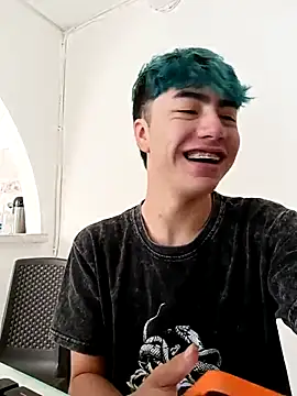 AlexanderCollman online show from October 2025 07:13:02 PM