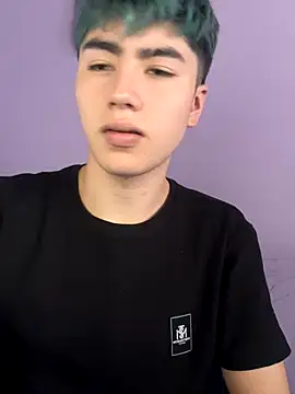 AlexanderCollman online show from November 2025 09:18:02 PM