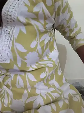 Snapshot of Alia-00 chatting on December 2025 03:27:01 AM Alia-00 online show from December 2025 03:27:01 AM