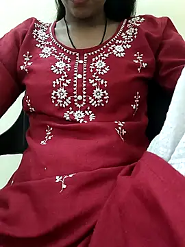 Snapshot of Alia-00 chatting on October 2025 04:00:02 AM Alia-00 online show from October 2025 04:00:02 AM