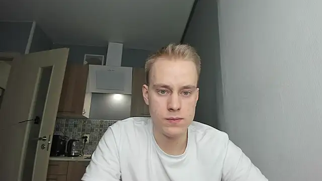 Kevin Young Cat online show from December 2025 09:09:02 PM