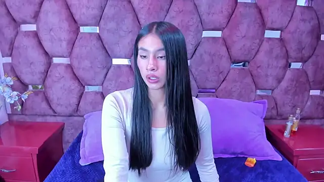 Snapshot of Miaa_Davis_ chatting on December 2025 02:38:02 AM Miaa Davis online show from December 2025 02:38:02 AM