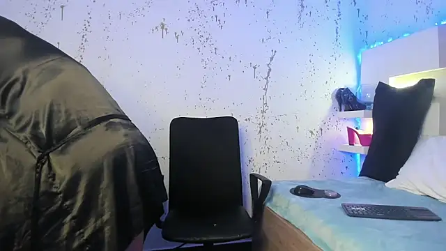 JaddeWalker online show from February 2026 12:25:02 PM