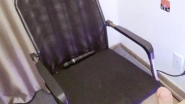 ALy-Lush online show from December 2025 11:23:02 AM