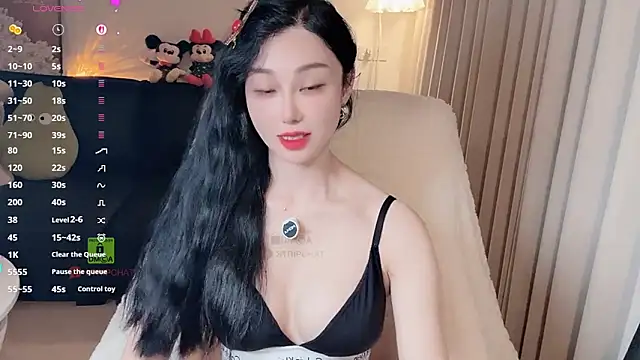 Xiatian520  online show from April 2026 02:07:02 PM