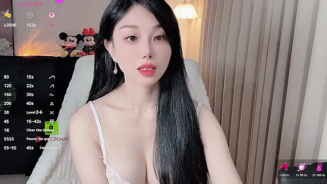 Xiatian520  online show from April 2026 07:20:02 PM