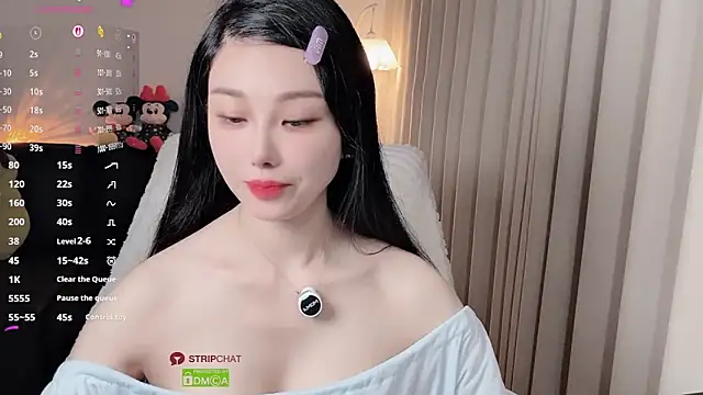 Xiatian520  online show from March 2026 06:46:01 AM