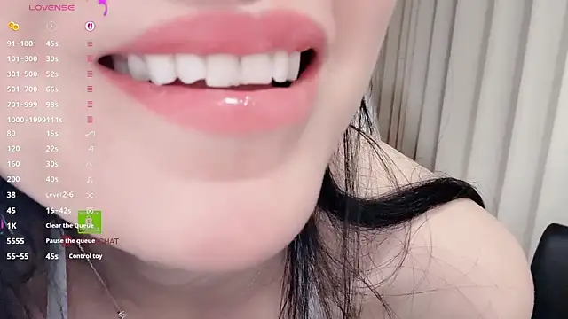 Xiatian520  online show from March 2026 07:53:01 PM