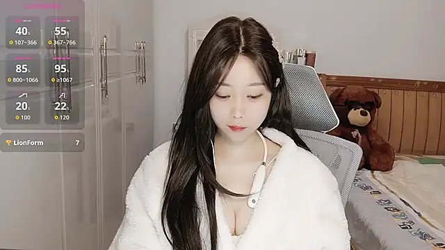 Xiaotantan-99 online show from October 2025 07:46:01 PM