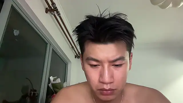 heywilliam online show from October 2025 04:30:01 PM