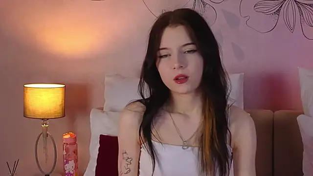 Angel  Rosse online show from June 2026 04:48:01 PM