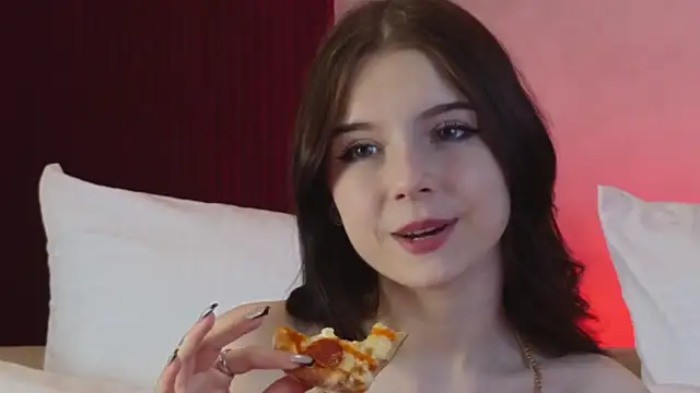 Snapshot of Angel__Rosse chatting on October 2025 06:19:02 PM Angel Rosse online show from October 2025 06:19:02 PM