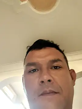 Snapshot of ZChacon123 chatting on November 2025 12:09:02 PM ZChacon123 online show from November 2025 12:09:02 PM