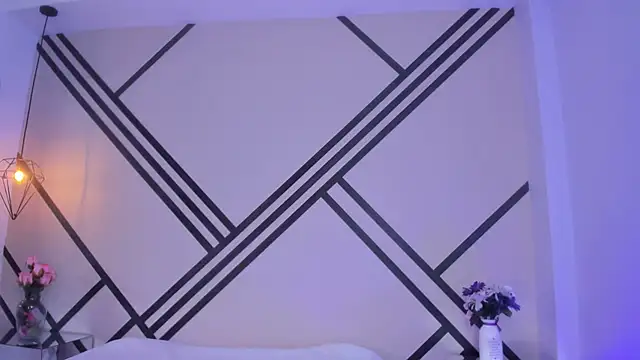 MadissonScotts online show from November 2025 12:20:01 PM
