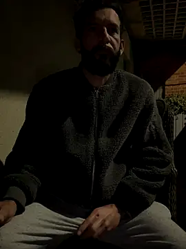 Michel huge online show from October 2025 05:15:02 AM