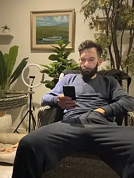 Michel huge online show from March 2026 04:25:01 AM