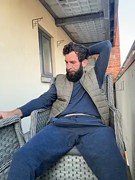 Michel huge online show from May 2026 05:37:02 AM