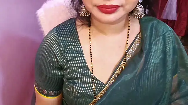 Snapshot of QUEEN_SAKHI- chatting on February 2026 12:57:02 PM QUEEN SAKHI- online show from February 2026 12:57:02 PM