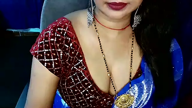QUEEN SAKHI- online show from May 2026 01:36:01 AM