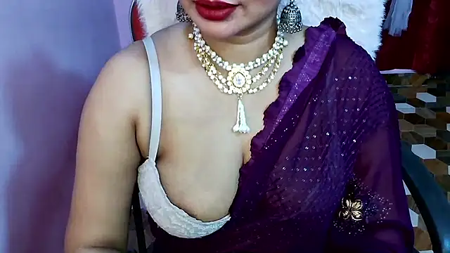 Snapshot of QUEEN_SAKHI- chatting on February 2026 04:51:02 PM QUEEN SAKHI- online show from February 2026 04:51:02 PM