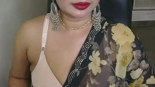 Snapshot of QUEEN_SAKHI- chatting on October 2025 09:08:01 AM QUEEN SAKHI- online show from October 2025 09:08:01 AM