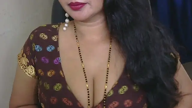 QUEEN SAKHI- online show from November 2025 07:13:01 AM