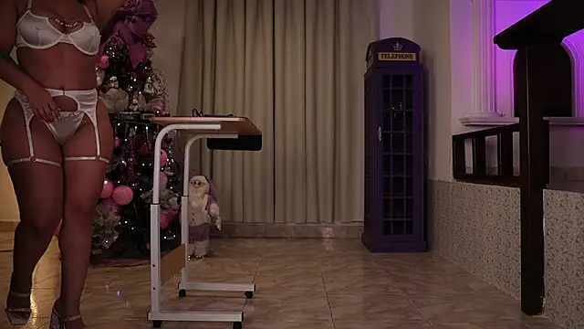 vaniaa95 online show from November 2025 12:55:01 AM