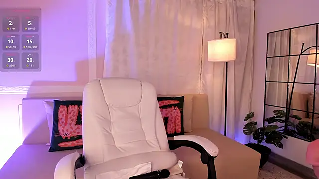 Snapshot of kissme_cutie chatting on February 2026 07:45:01 PM kissme cutie online show from February 2026 07:45:01 PM