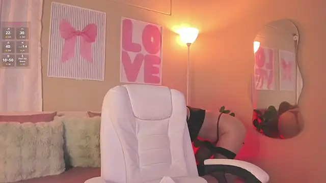 kissme cutie online show from November 2025 07:50:01 PM